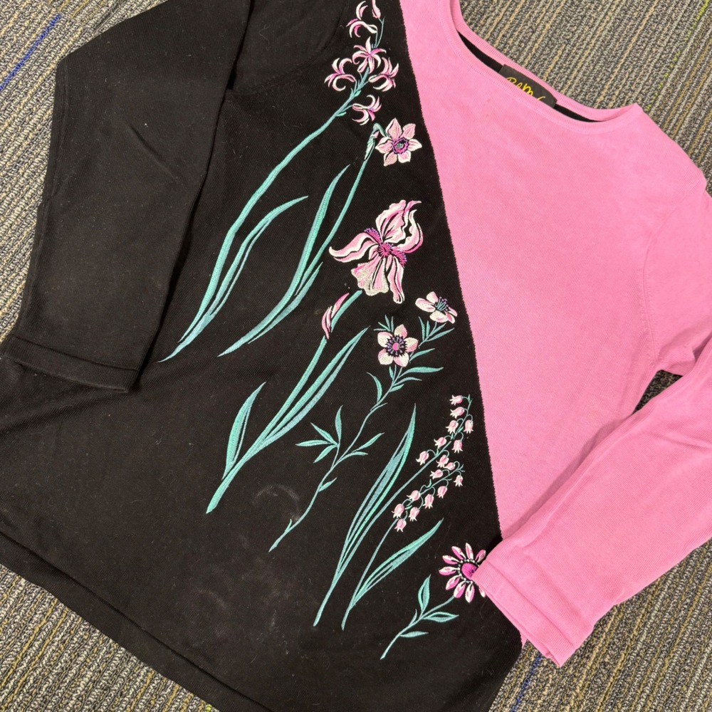 Bob Mackie Wearable Art Sweater Womens M Pink Black Vintage Floral Good 4042